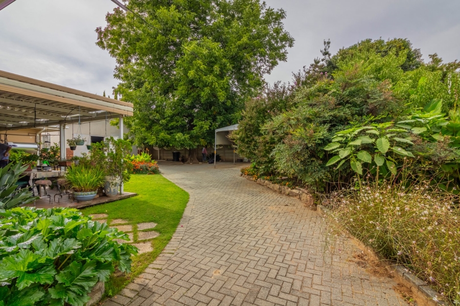 4 Bedroom Property for Sale in Suidrand Free State